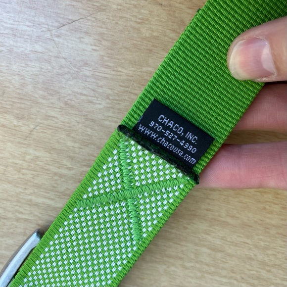Chaco Unisex Webbing Belt In Green & White - Picture 3 of 12